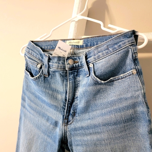 Madewell Mid-Rise Perfect Vintage Straight Jean in Enmore Wash - Picture 3 of 7
